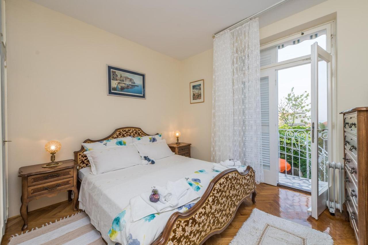 Villa Emilia Vodice Exterior photo